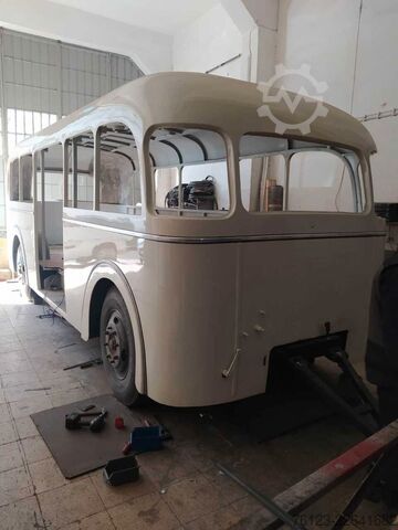 Wohnwagen Kässbohrer PA 4