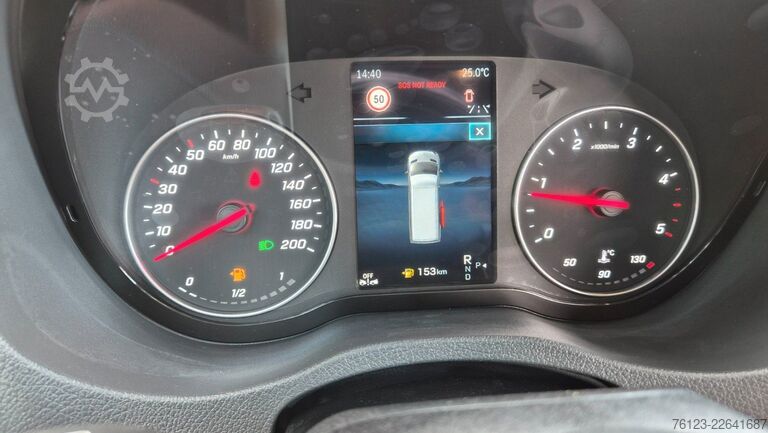 Kleinbus MERCEDES-BENZ Sprinter 315 VIP Mobility 23 Airlineboden Lage