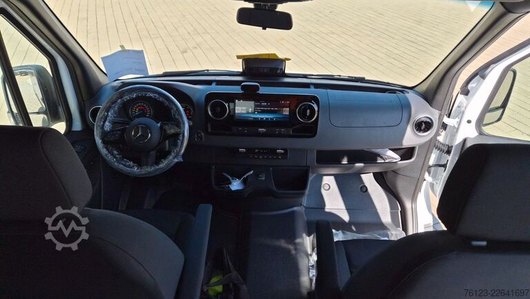Kleinbus MERCEDES-BENZ Sprinter Elektro 9 Sitzer Bürgerbus