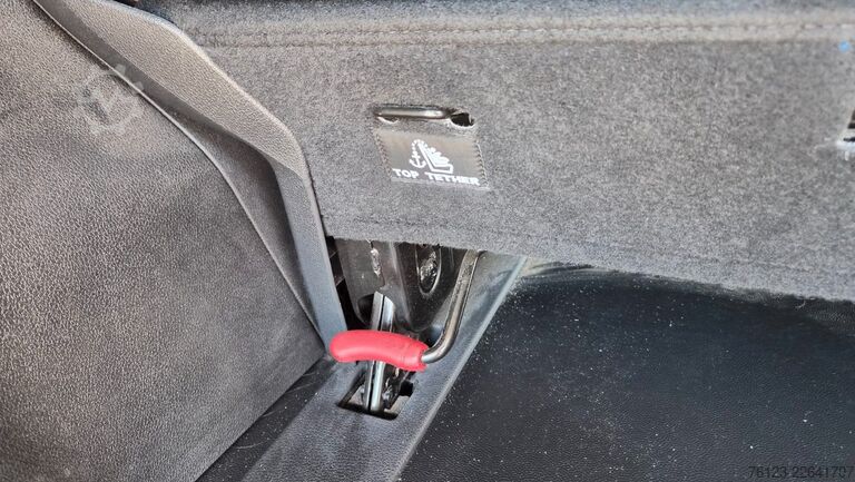 Kleinbus Citroën SpaceTourer Opel Zafira Plus M 9 Sitzer
