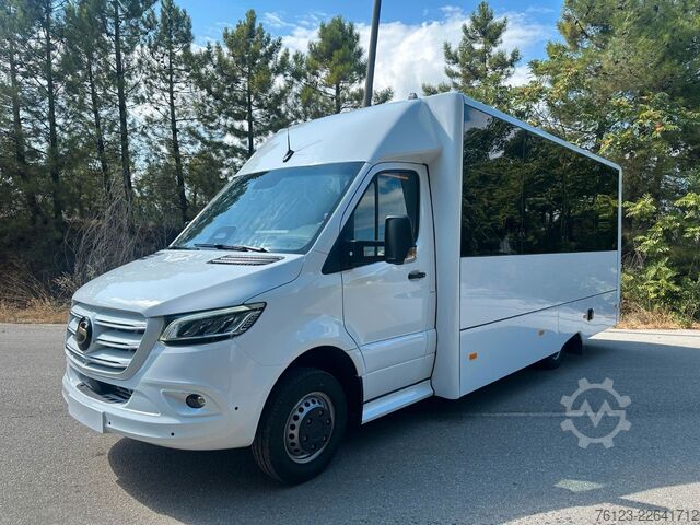 Kleinbus MERCEDES-BENZ 30 Sitzer Schul- Transferbus 519 Lagerfahrzeug