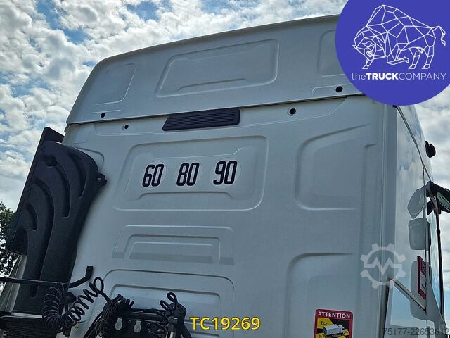 Hazardous substances Renault T 460