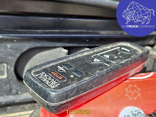 Hazardous substances Renault T 460