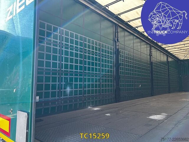 Sliding tarpaulins Krone Profi Liner