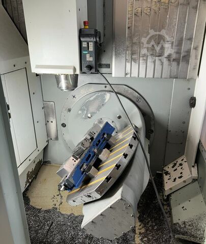 Universal machining center Maho DMU 50
