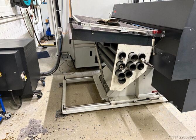CNC turning and milling center Mori Seiki NL 2500 SY / Bar Loader