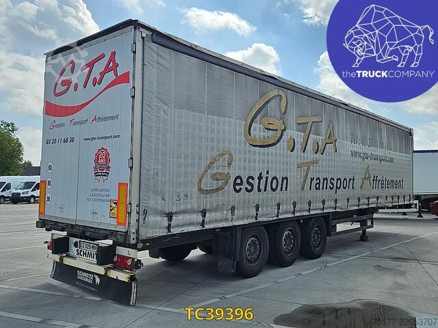 Sliding tarpaulins Schmitz Cargobull 