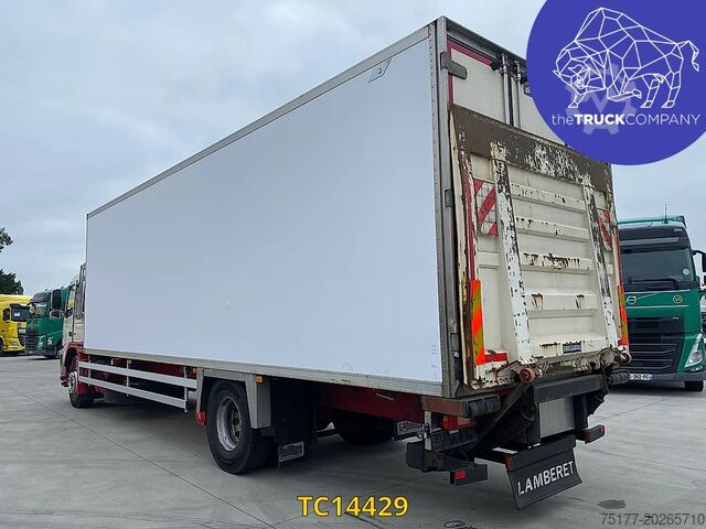 Refrigerated/frozen transport Volvo FM 330