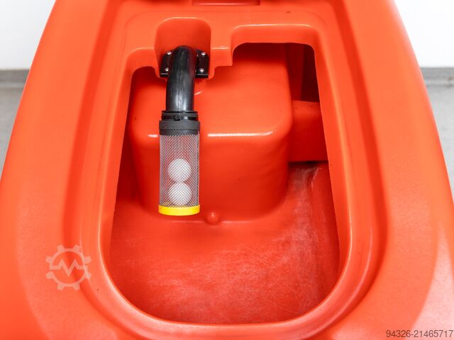 Hako Hakomatic B90 TB750 NEW BATTERIES Hako Hakomatic B90 TB750 - 2372mth - 3700m²/h