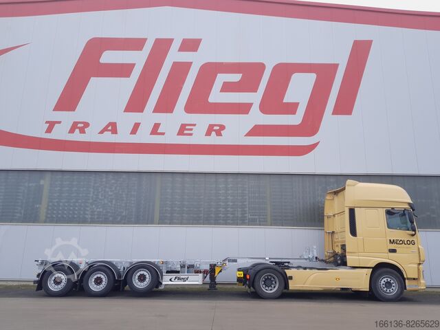 Semi-trailer containerchassis Fliegl SDS 380 Vario V2+ mit Frontausschub