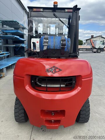 5 ton LPG forklift, low mileage! HANGCHA CPQYD50