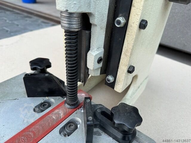Corner rounder O.M. VICKING