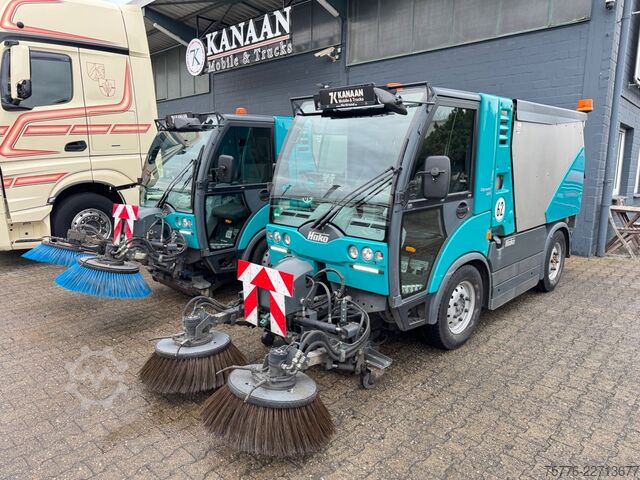 Sonderausbau-Transporter HAKO Citymaster 2200 Sweeper Kehrmaschine