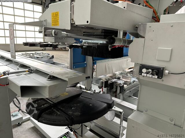 CNC processing centre windows & doors MASTERWOOD 4 Win,Fenster,Tueren - Video -