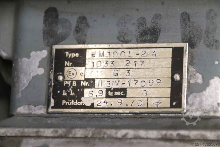 Pressure blower 2.5 kW Piller MX06630