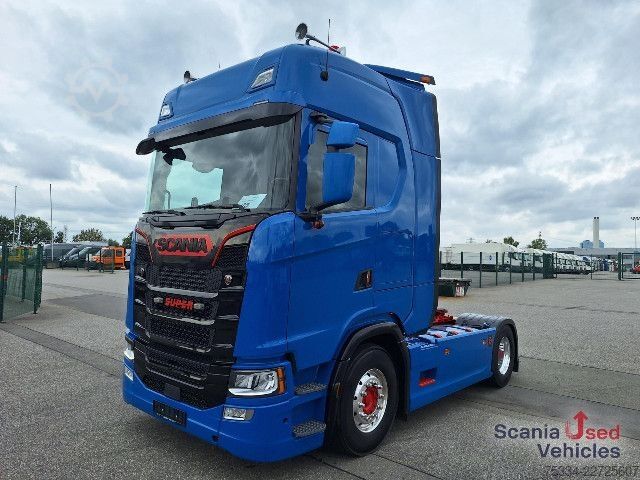 Standard SZM Scania S 520 A4x2NB V8 Leder schwarz - Vollluft!!!