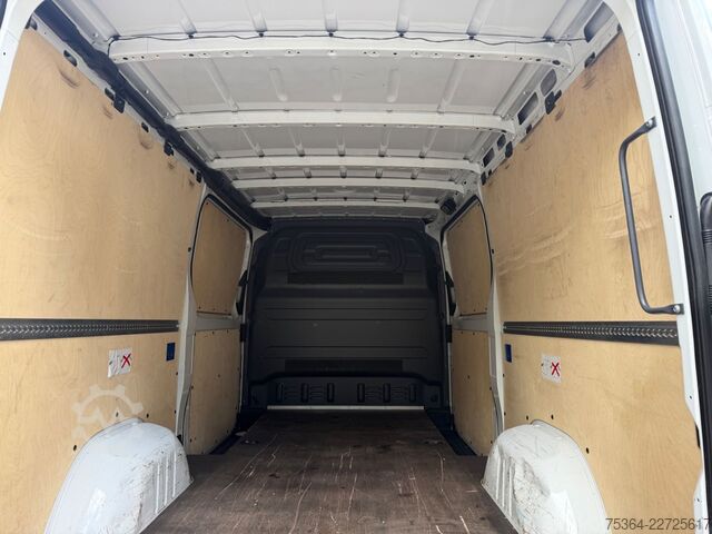Kleinbus MERCEDES-BENZ Sprinter 317 BlueTEC Lang 2 x Schiebetür Klima