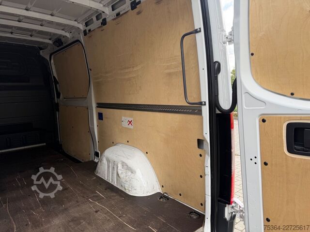 Kleinbus MERCEDES-BENZ Sprinter 317 BlueTEC Lang 2 x Schiebetür Klima