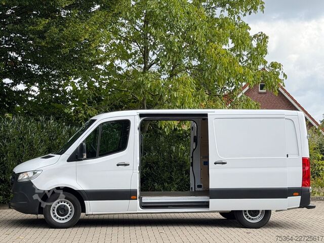 Kleinbus MERCEDES-BENZ Sprinter 317 BlueTEC Lang 2 x Schiebetür Klima