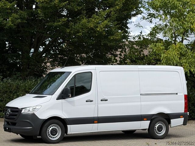Kastenwagen MERCEDES-BENZ Sprinter 317 BlueTEC Lang 2 x Schiebetür Klima