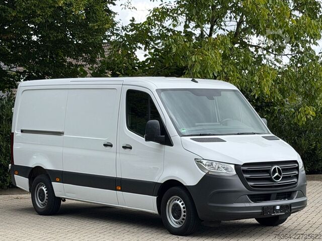 Kastenwagen MERCEDES-BENZ Sprinter 317 BlueTEC Lang 2 x Schiebetür Klima