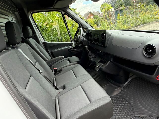 Kastenwagen MERCEDES-BENZ Sprinter 317 BlueTEC Lang 2 x Schiebetür Klima
