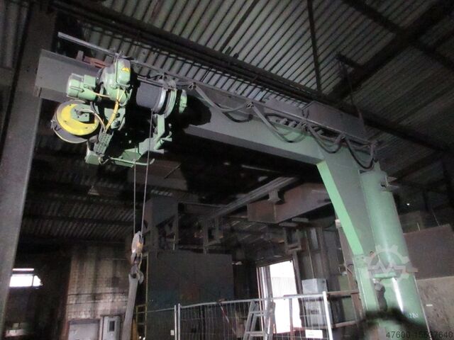 Saeulenschwenkkran Drehkran Kettenzug ABUS Kran Drehkran Schwenkkran H 5,2m Typ VS 1600Kg 1,6t L 4,7m ABUS Seilzug