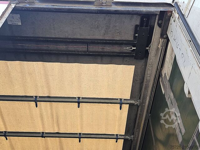 Schiebeplanen KRONE SD