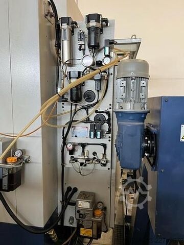 Horizontal machining center Mori Seiki TV-400