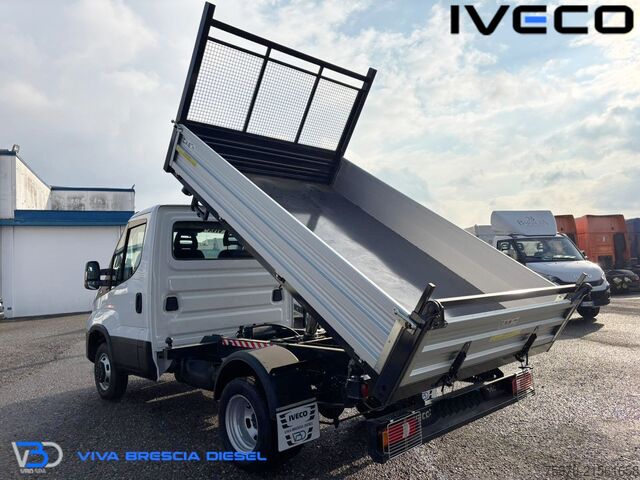 Transporter mit Kipper Iveco Daily 35