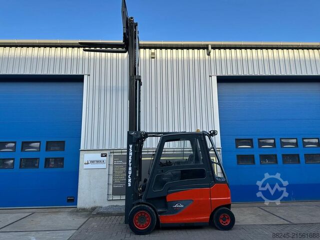 Elektrischer Triplex-Gabelstapler Linde E40-01/600 LINDE E40-01/600