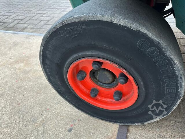 Elektrischer Triplex-Gabelstapler Linde E40-01/600 LINDE E40-01/600