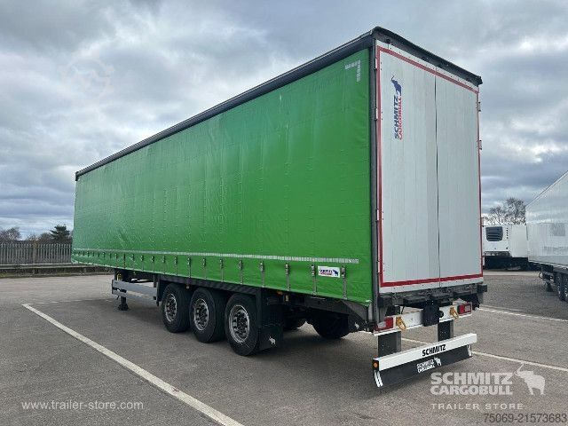 Auflieger mit Pritsche & Plane Schmitz Cargobull Curtainsider Standard UK