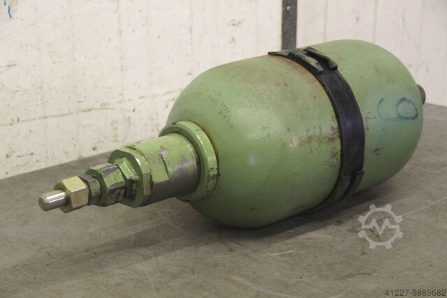 Pressure accumulator 10 Ltr. Bosch 0 531 014600