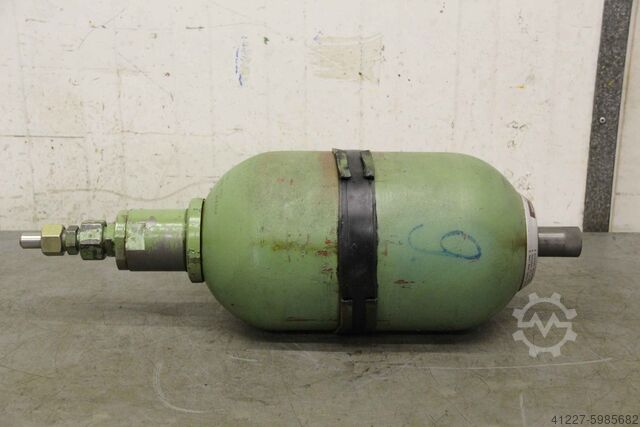Pressure accumulator 10 Ltr. Bosch 0 531 014600
