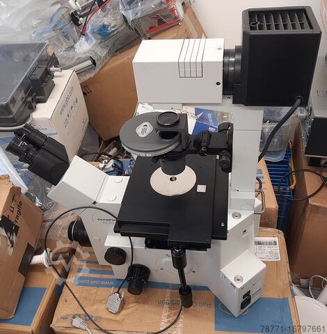 Microscope Olympus IX70-S8F