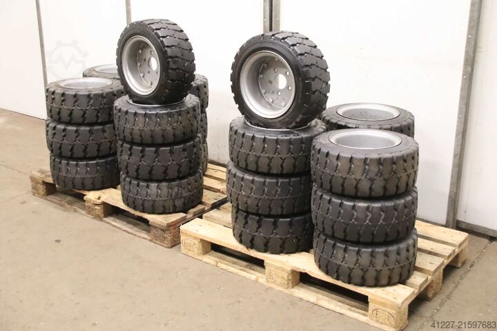 Vollgummi Reifen Continental CSE-Robust 200/50-10  SC 10  RIM 6.50 F