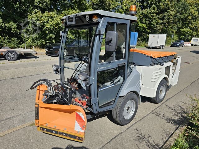Winterdienstgerät Hako Citymaster 1250