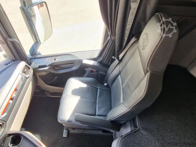 Standard-SZM Scania 530S V8 NGS Highline 4x2 - Full spec - Retarder...