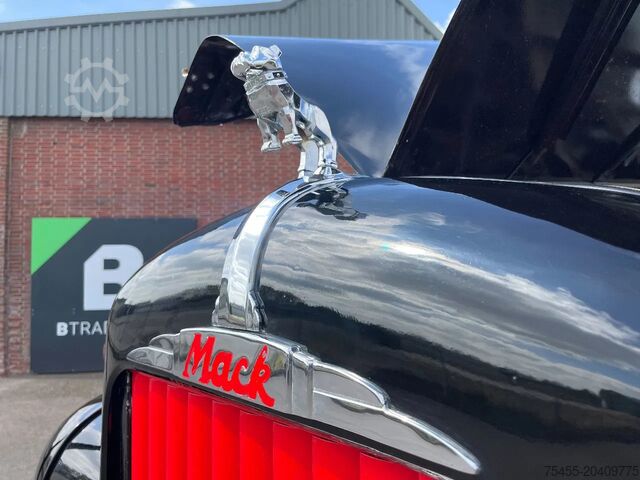 MACK B53 Thermodyne - NL registration - 40,798 MACK B53 Thermodyne - NL reg. - 40.798