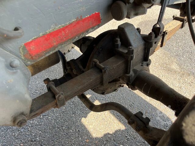 GMC-MIDAS CCKW 353 CCKW 353 - Perkins 6 cilinder DIESEL - 40,799 GMC-MIDAS CCKW 353 CCKW 353 - Perkins 6 cilinder DIESEL -...