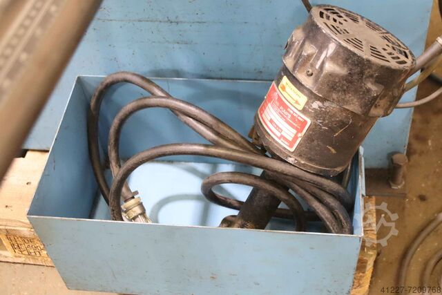 Automatic band saw DoAll C-916A