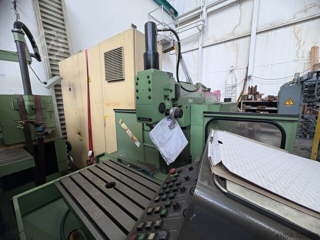 Universal Milling Machine DECKEL FP3 A
