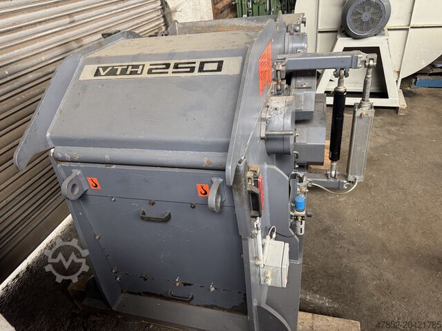 Holzzerkleinerer Vecoplan VTH 250 (250 x 650)