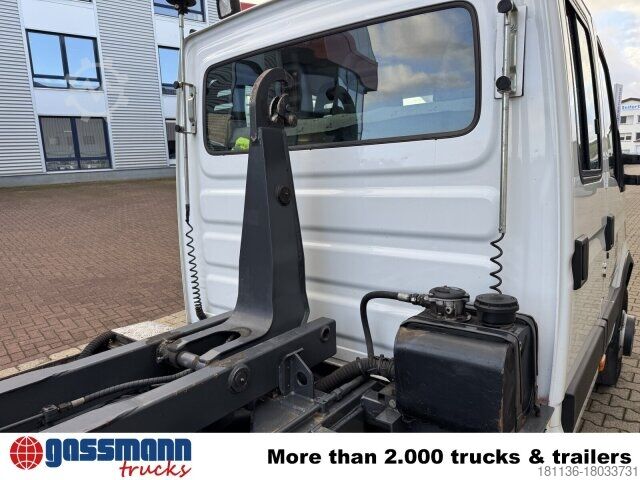 Telehoist load lugger van Iveco Daily 70C14D 4x2 Doka, EEV, City-Abroller