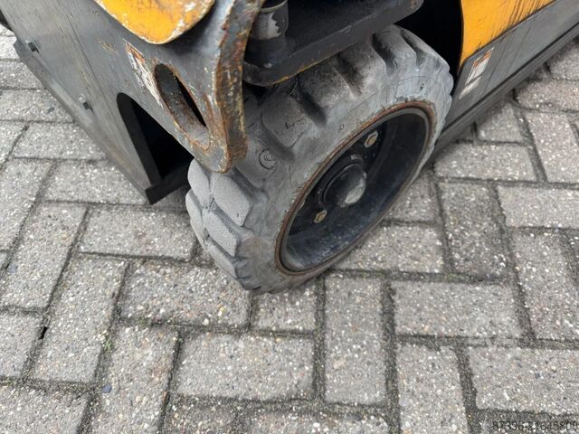 Teleskopbühne Haulotte Star 10 Hoogwerker Masthoogwerker