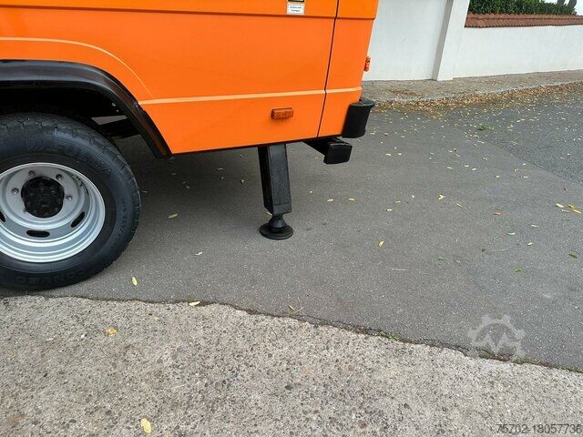 Working platform truck Mercedes-Benz 711 mit Ruthmann K 105 Arbeitsbühne