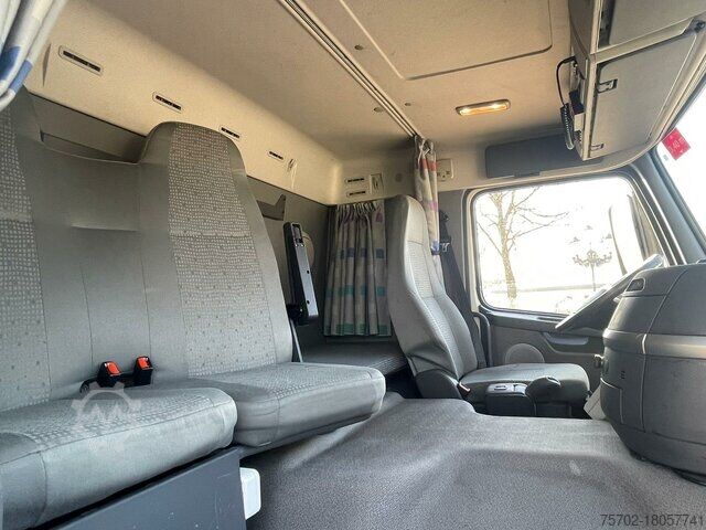 Working platform truck Volvo FM9 mit Bronto Skylift E22ALR Arbeitsbühne