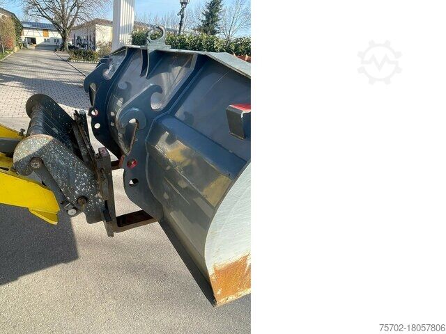 Yard tractor Weidemann / Wacker WL 70