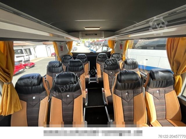 Motor coach MERCEDES-BENZ Tourismo RHD/ Travego/ S 517 HD/ R 08/ R 09